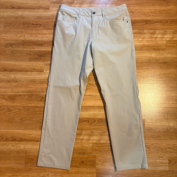 lululemon athletica Other - Lululemon ABC Pants Men's Size 32 Beige Khaki Tan Athleisure Stretch Comfort